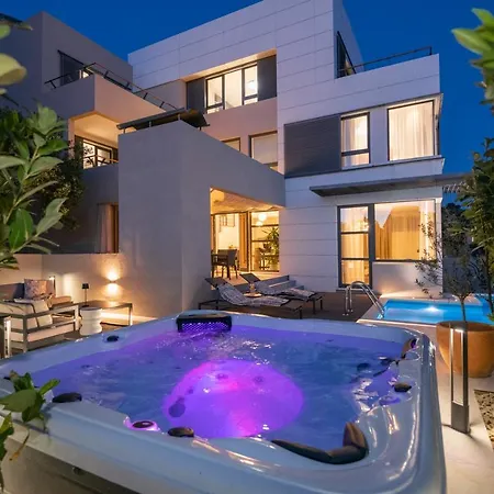 Specia Villa *