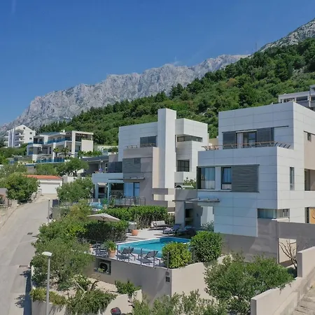 Specia Μακάρσκα