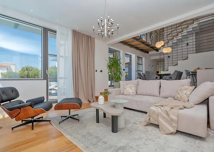 Вілла Specia Макарська