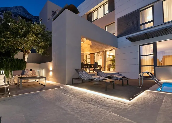 Вілла Specia Макарська